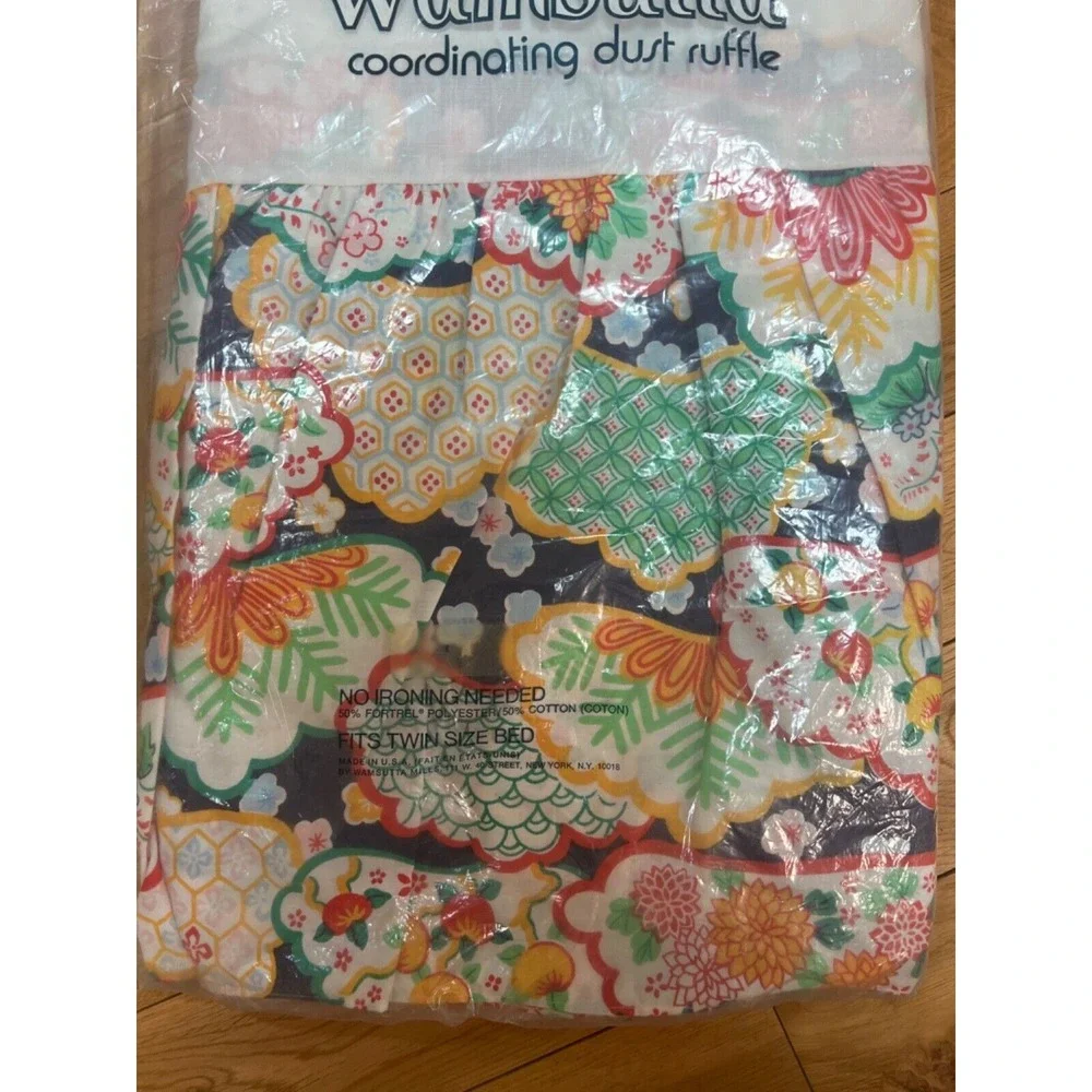 NEW Vintage Estate WAMSUTTA TWIN Coordinating Dust Ruffle Ultracale MOD FLOWERS‎